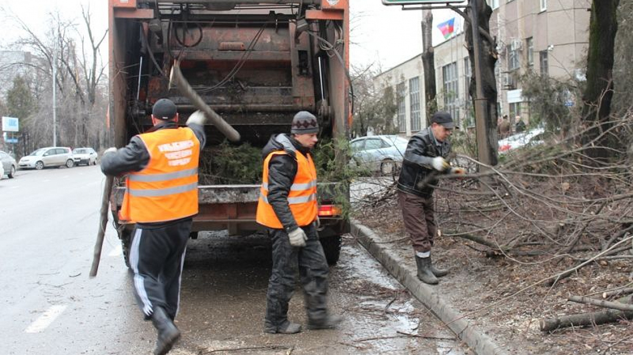 Уборка после стихийного бедствия в Омске от 2955 руб